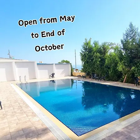 Stylish W/ Sea View + Pool + 200mbit 公寓 拉纳卡